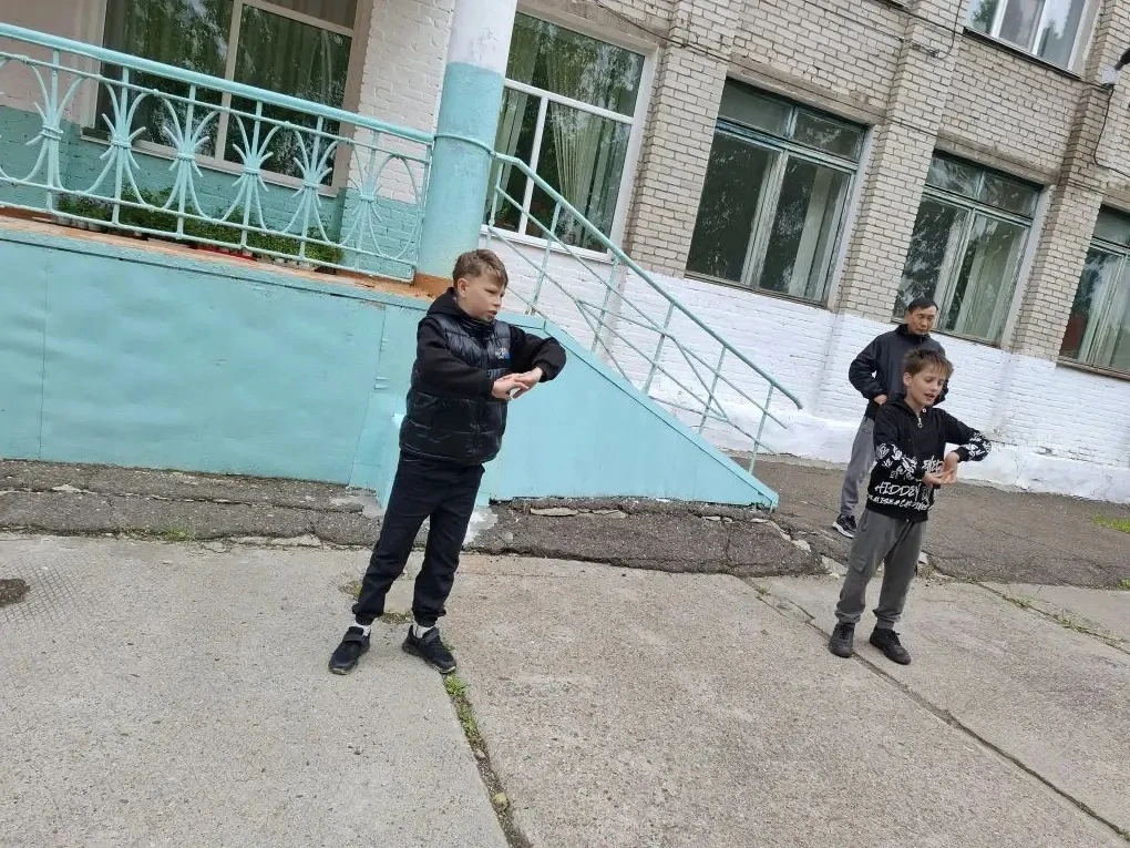 Сегодня в лагере звучат сказки и стихи Пушкина А.С. любимого писателя,в преддверии дня ...