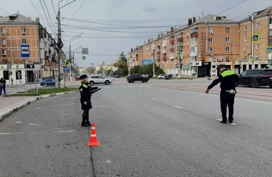 В Нижнем Тагиле женщина и ребенок выпали из автобуса
