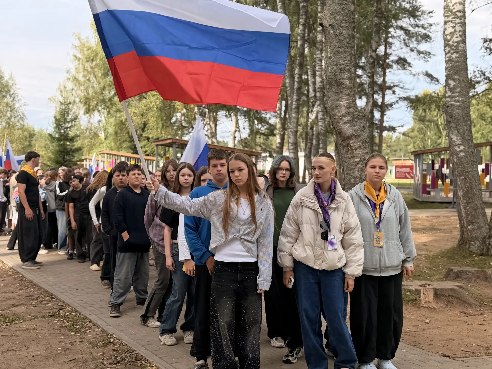 Сегодня наша линейка стала по-настоящему особенной — мы отметили День Государственного ...