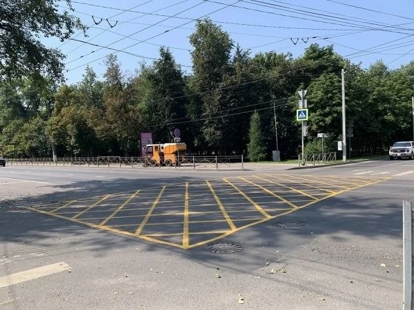 В центре Курска на перекрестках появились «вафельницы»

В Курске на перекрестках начали наносить дор
