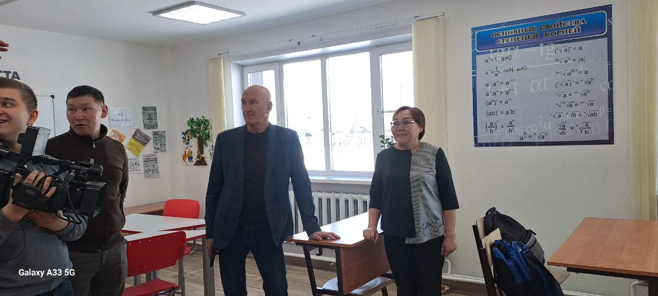 16 февраля в п. Усть-Джилинда прошёл сельский сход. Администрация района и телевидение ...