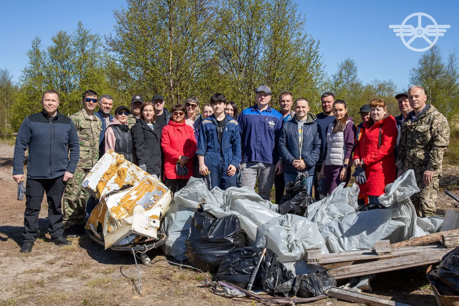 В День эколога коллектив АТП вышел на совместную уборку

5 июня отмечаем День эколога и Всемирный де