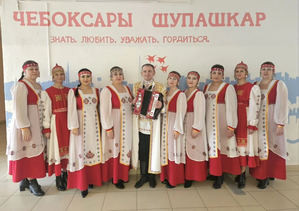 🏆Поздравляем ансамбль "Хелхем" лицея №44 с победой в городском этнографическом фестивале обучающихся