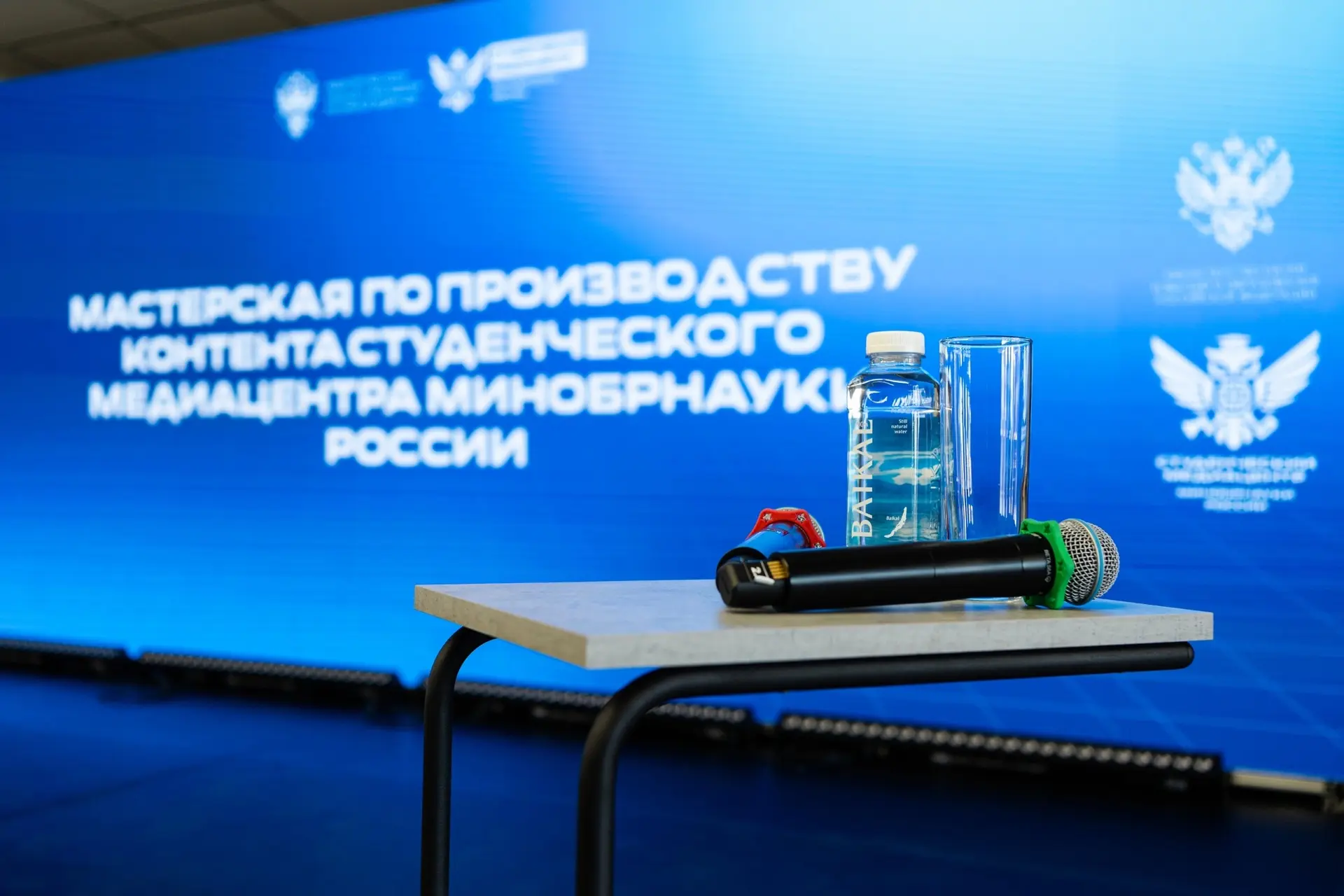 ✨ Из Санкт-Петербурга — с новыми идеями для команды

Руководитель студенческого медиацентра TOGULIFE