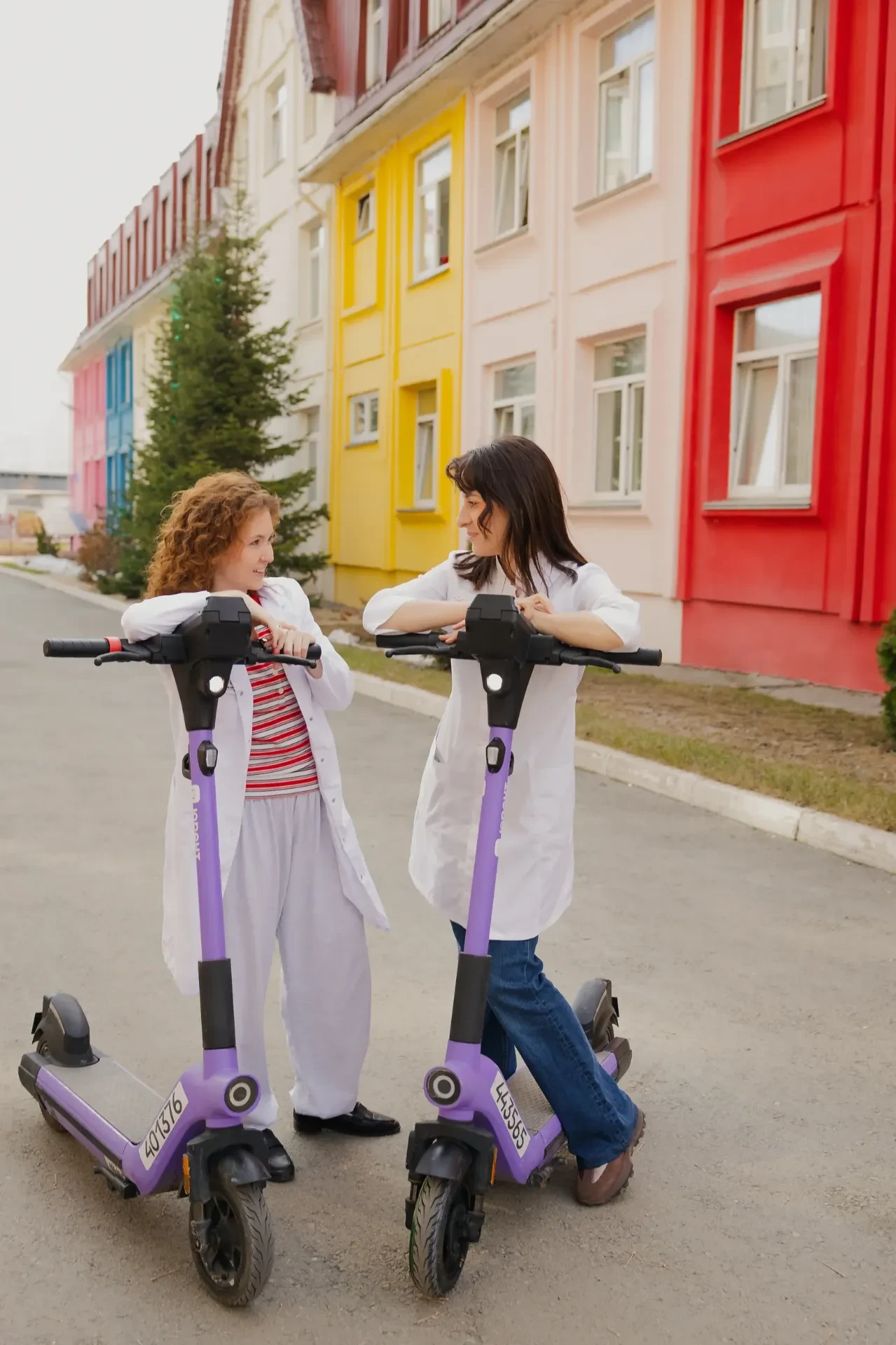 🛴 Доктор едет к вам!   Ежедневно наши врачи проходят пешком порядка 10 км, чтобы помочь каждому паци