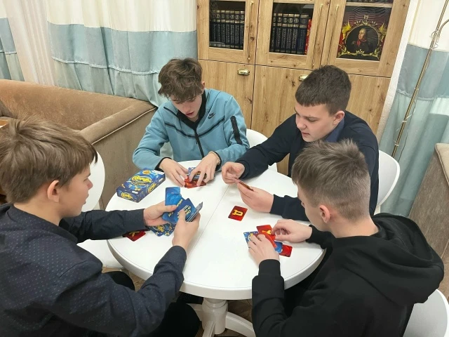В библиотеке состоялась увлекательная скоростная игра «Соображарий».😃😉