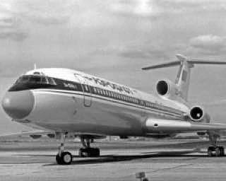 3 октября 1968 года состоялся первый полёт самолёта ТУ-154