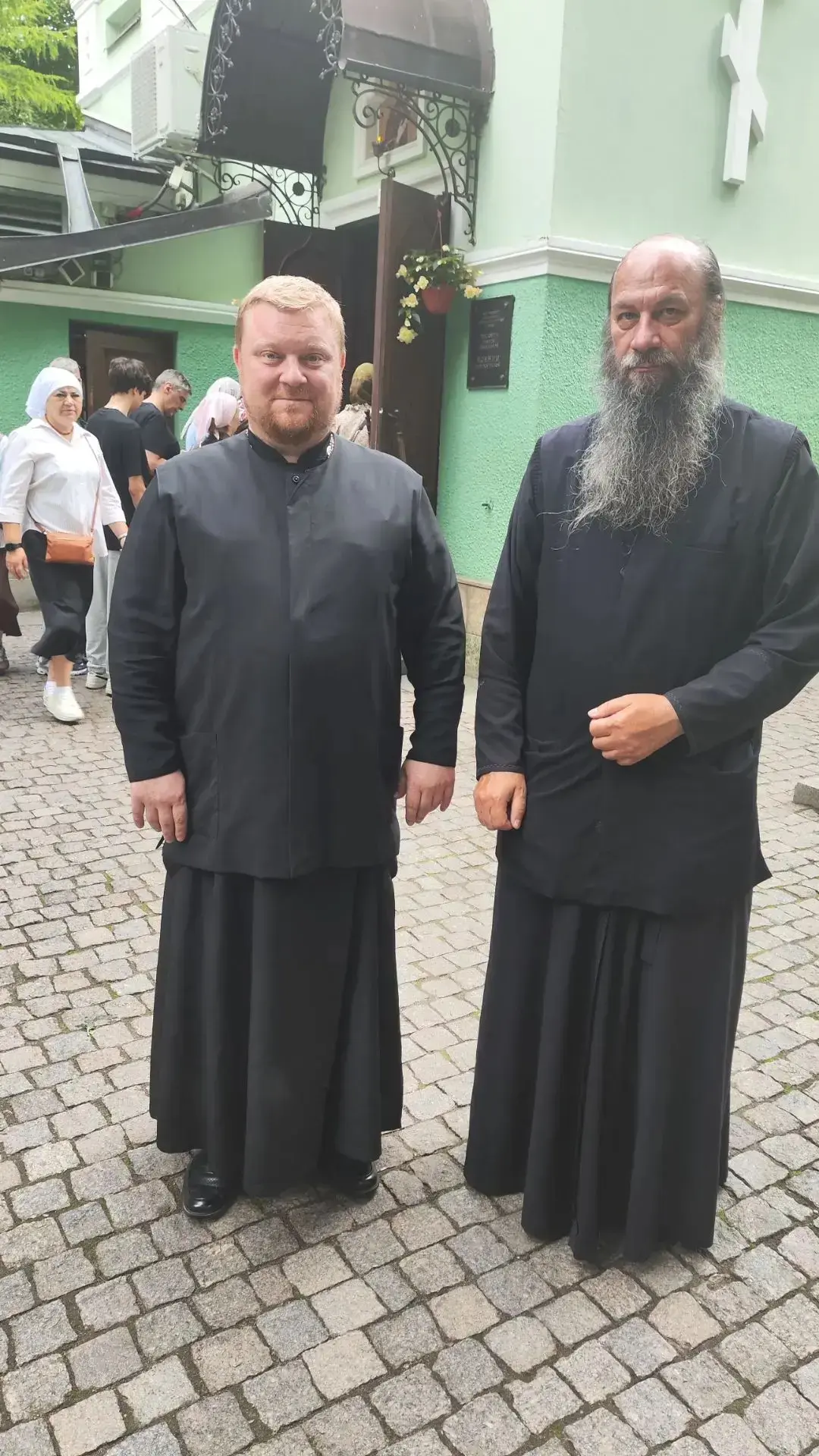 🕊️ К СВЯТОЙ КСЕНИИ С УРАЛЬСКИХ ГОР

Епископ Орский и Гайский Ириней, находясь в паломнической поезд