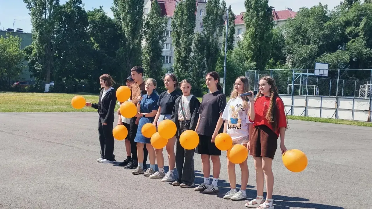Сегодня в нашем пришкольном лагере «Дружба» прошёл праздничный концерт, посвящённый зак...