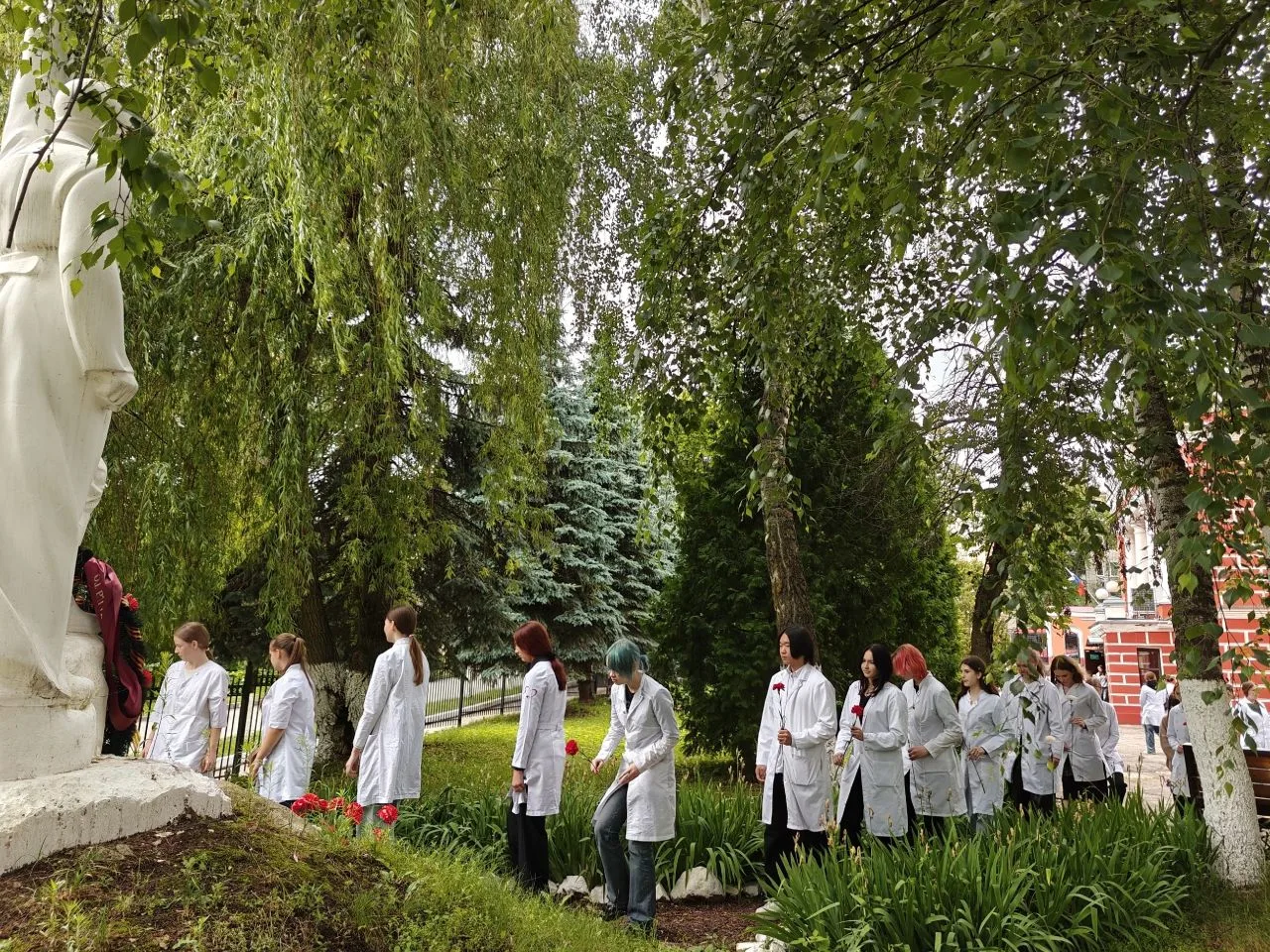 💐 День памяти и скорби: помним прошлое, защищаем будущее