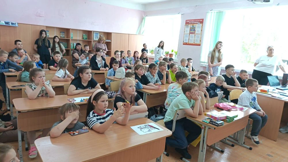 Воспитанникам лагеря с дневным пребыванием детей Главным управлением МЧС России по ХМАО...