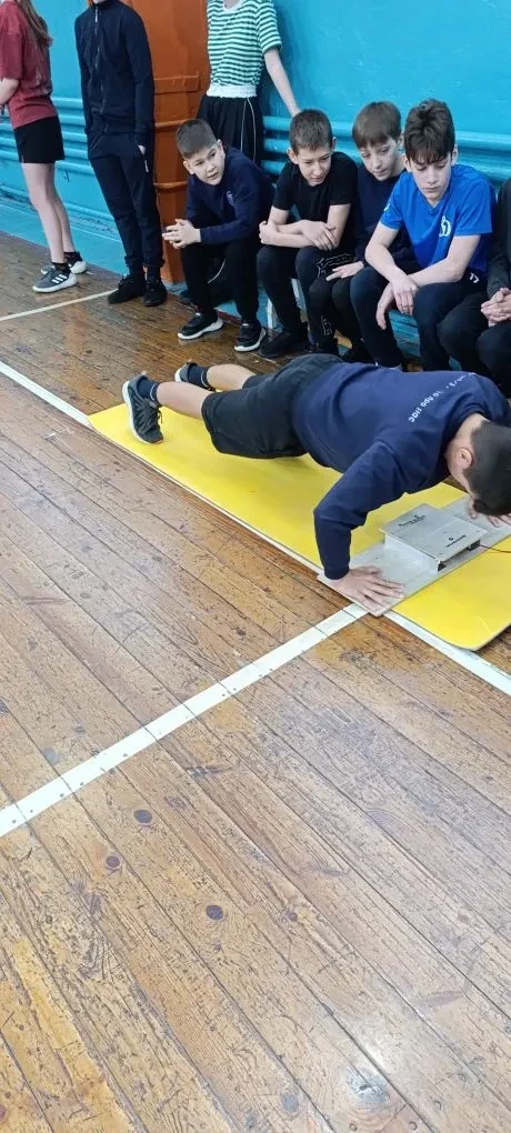 20.03.2026 года стал одним из самых спортивный дней в школе🏆  5-7 классы сдавали нормативы ГТО 🏅  Ре