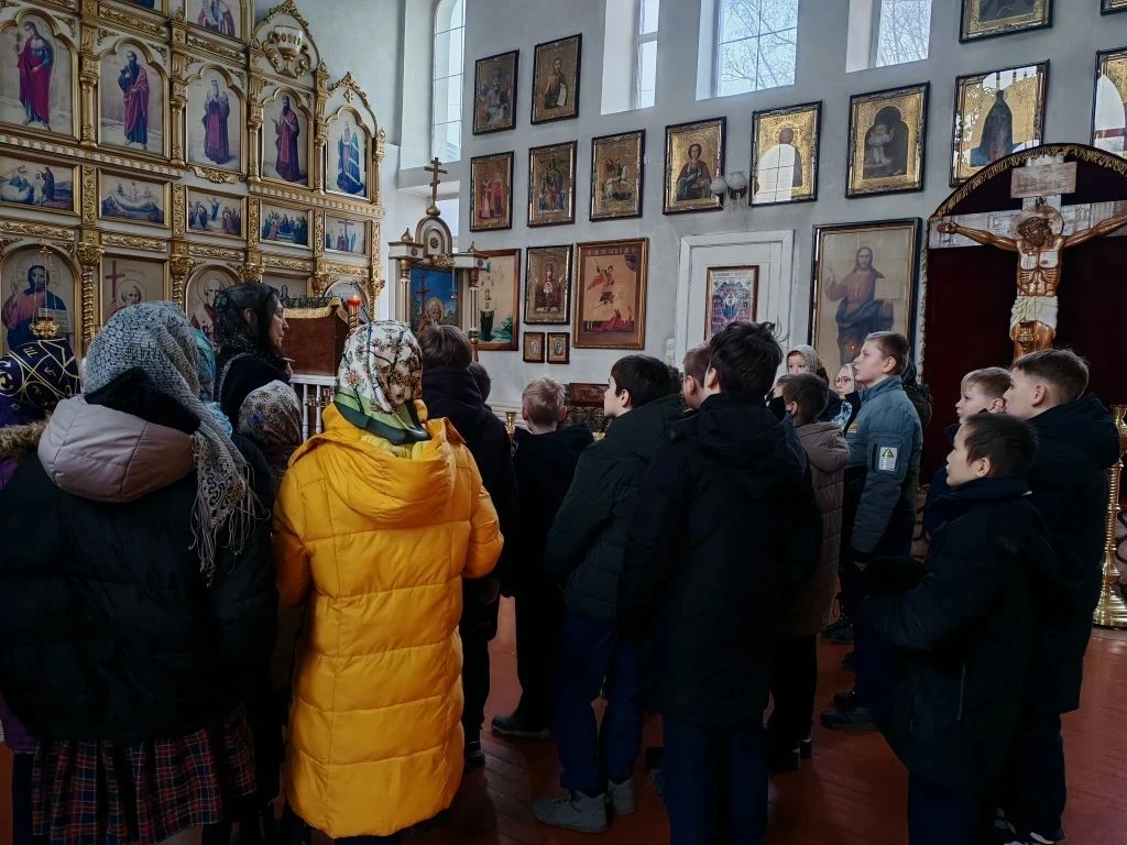 💫 ЭКСКУРСИЯ В ХРАМ   ✨ Учащиеся 4 «Б» класса посетили Храм Святого апостола Андрея Первозванного.   