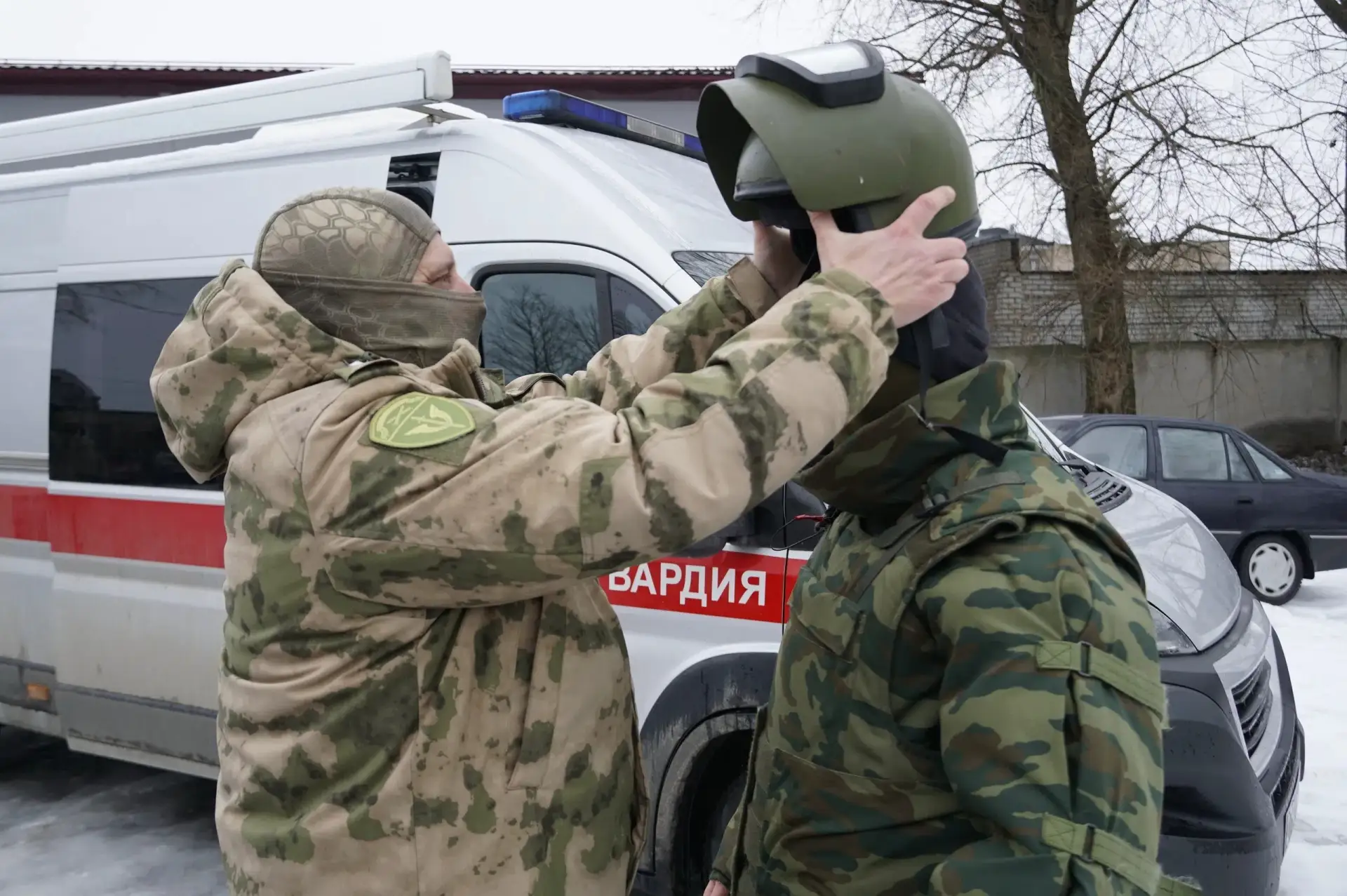 3 октября в России  отмечают годовщину создания ОМОН Росгвардии