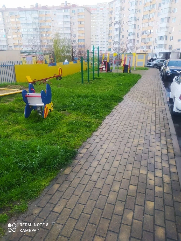 🌷 Уважаемые жители наших  домов по адресу : шоссе  Супсехское ✨  Напоминаем, что уборка территории п