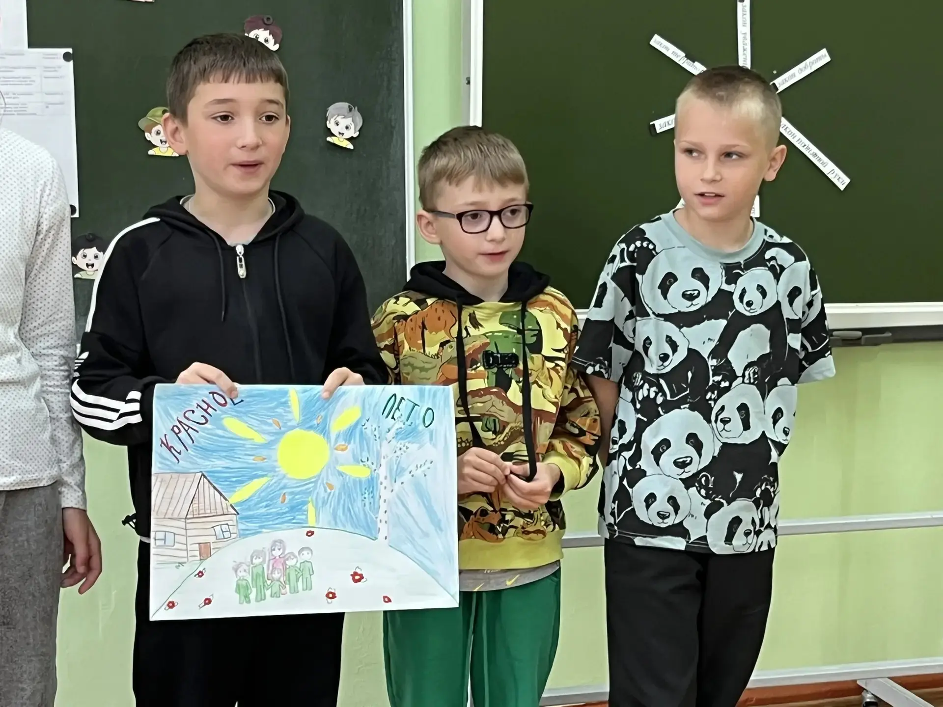 В разновозрастном отряде кипит работа! 🔥