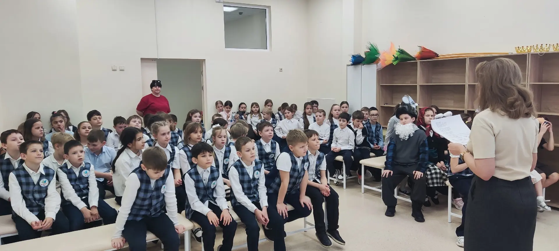 Всемирный день театра 🎭 Ребята из 3-х классов приняли участие во всероссийской акция «В мире театра»