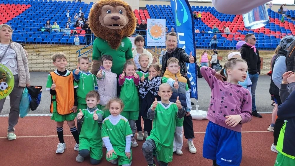 Ура! Наши "Апельсинки" — настоящие звёзды! 🌟⚽