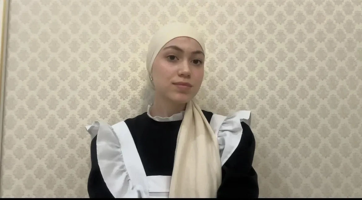 «Привет всем! Ученики, учителя — вся наша большая школьная семья!