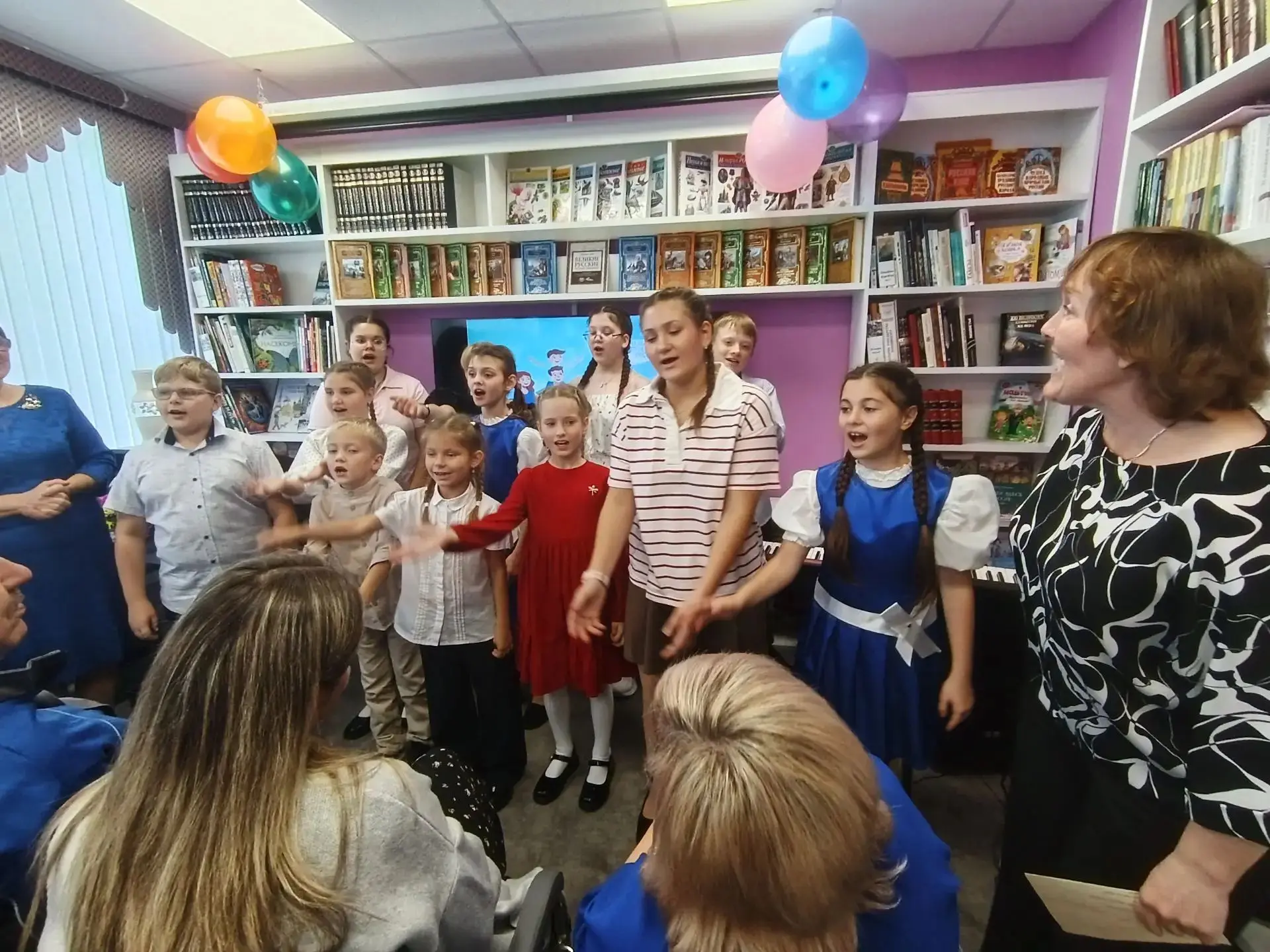 🎉В Озерненской  детской городской библиотеке состоялось торжественное открытие детског...