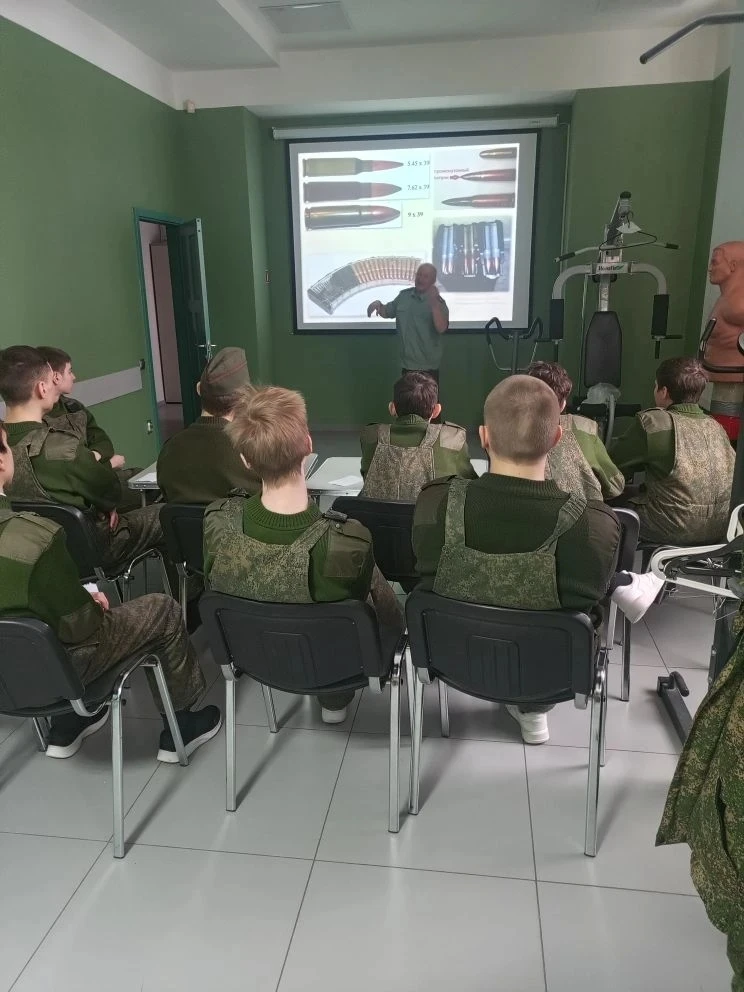 С 5 по 8 марта юнармейский отряд «Наследие», под руководством преподавателя-организатора ОБЗР Анатол