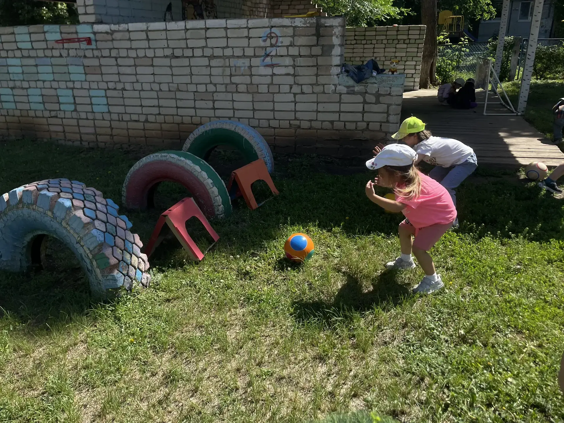 ⚽День игр с мячом у наших воспитанников!

☀️Лето продолжается, а значит, дети всё больше времени про