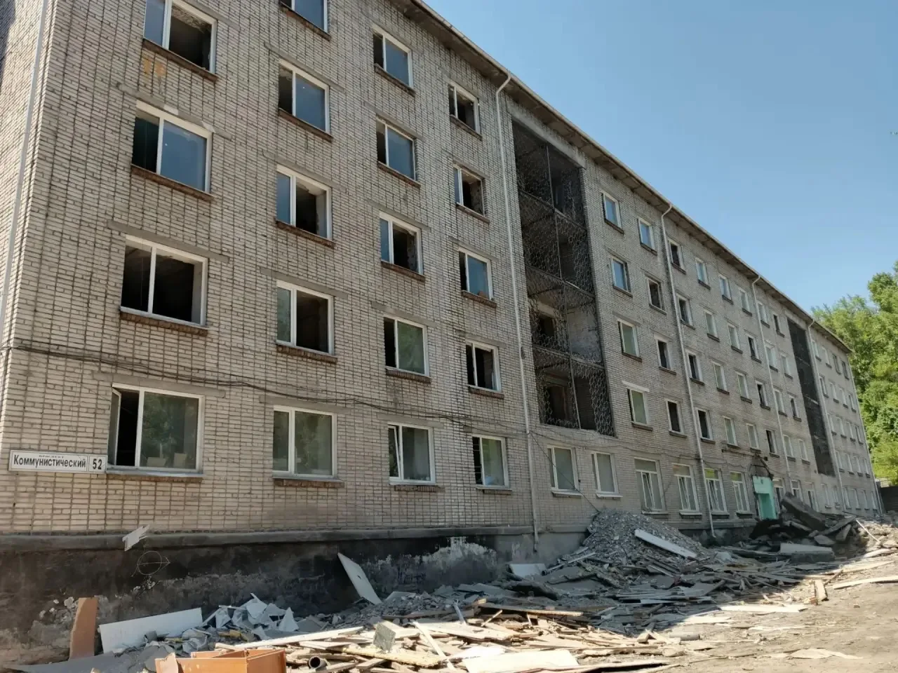 В общежитии № 3 полным ходом идет капитальный ремонт

На данном этапе демонтированы старая система в