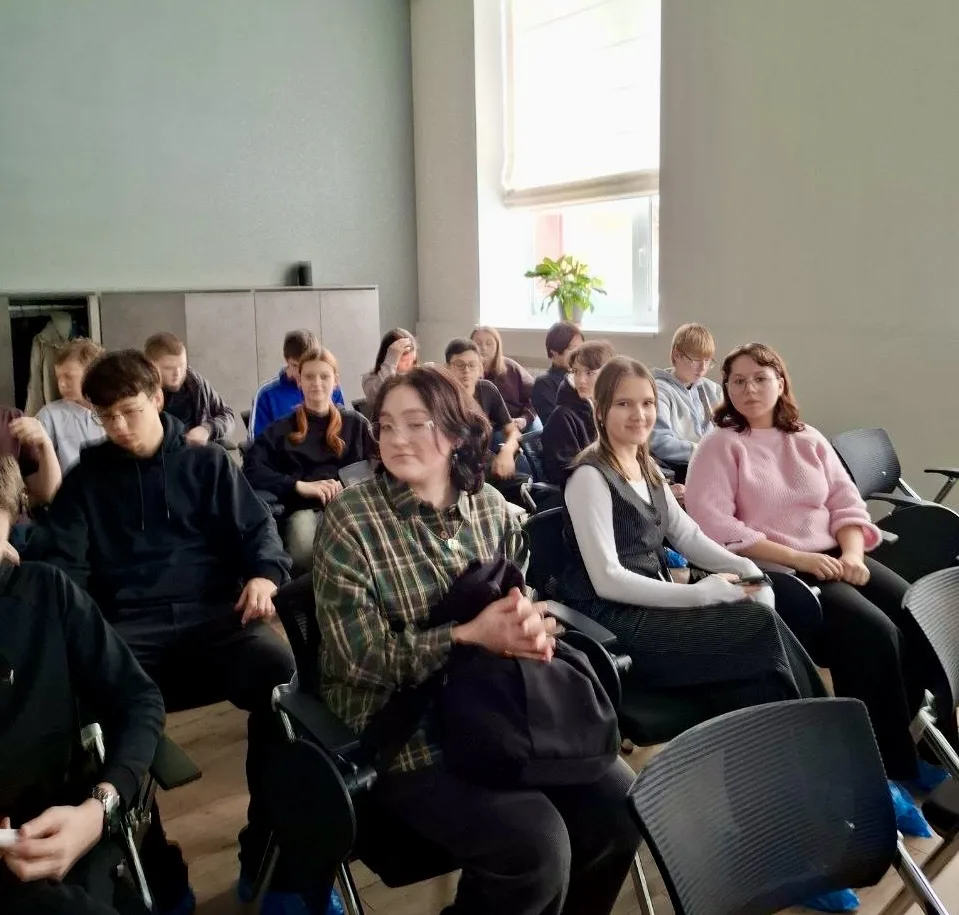 А вы знаете, какой путь проходят ваши очки, прежде чем попасть к вам? Мы теперь знаем! 😉  30 января 