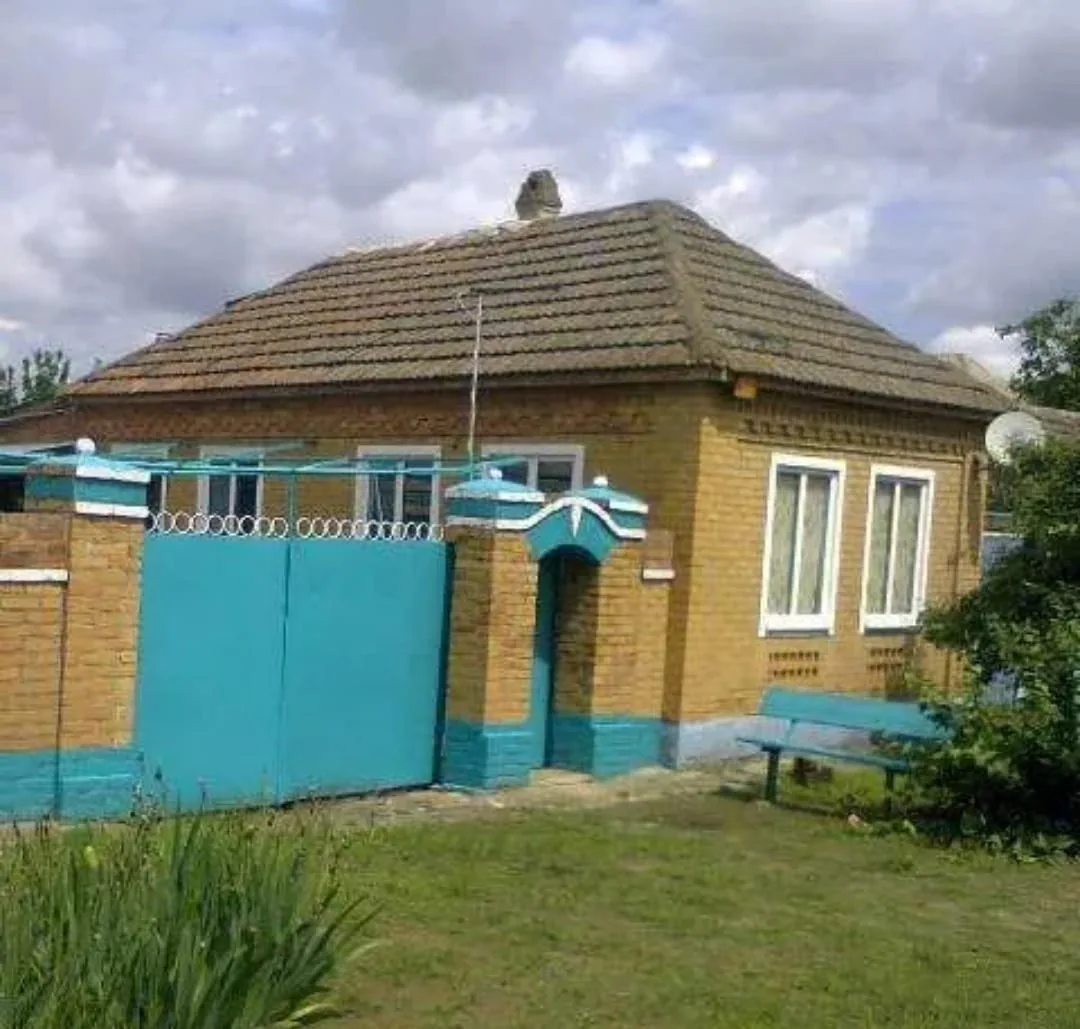 Продается 1-этажный дом, 46,7 м² на ул. Калинина https://stavropol.cian.ru/sale/suburban/324332418/