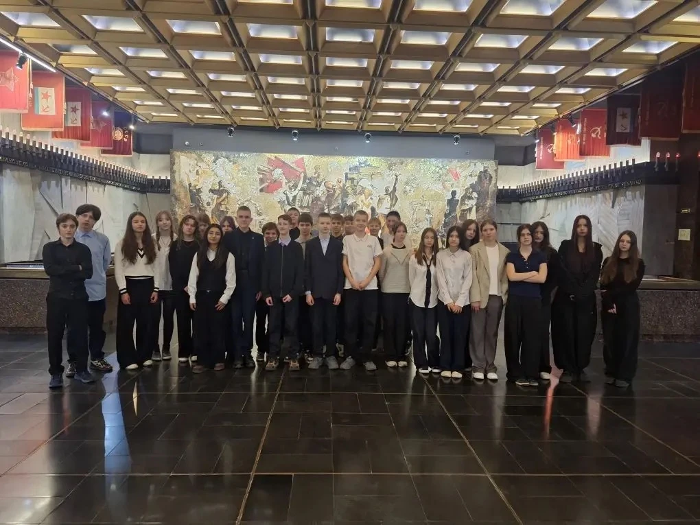 🎖️Дороги Победы - городская программа  Экскурсия к Монументу героическим защитникам Ленинграда  24 м