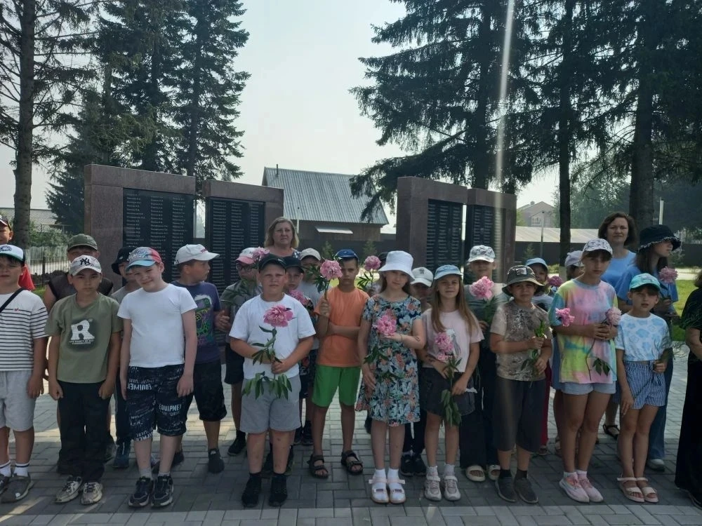 🔥"Помним. Гордимся. Наследуем" 
22 июня День памяти и скорби. 
🪖Ровно 85 лет назад началась Велика