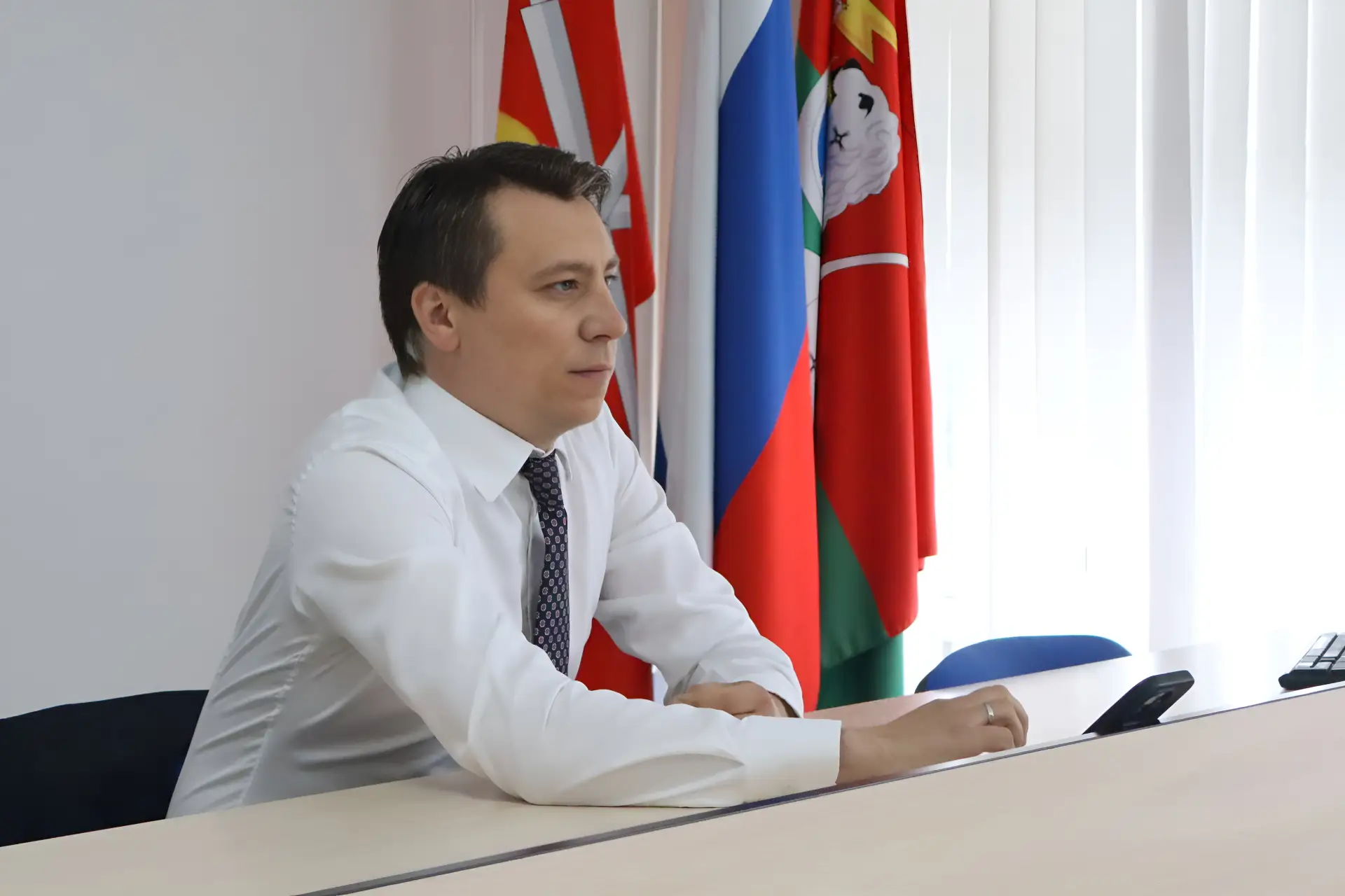 Почему дети попадаются на уловки вербовщиков? Разбор для родителей.
