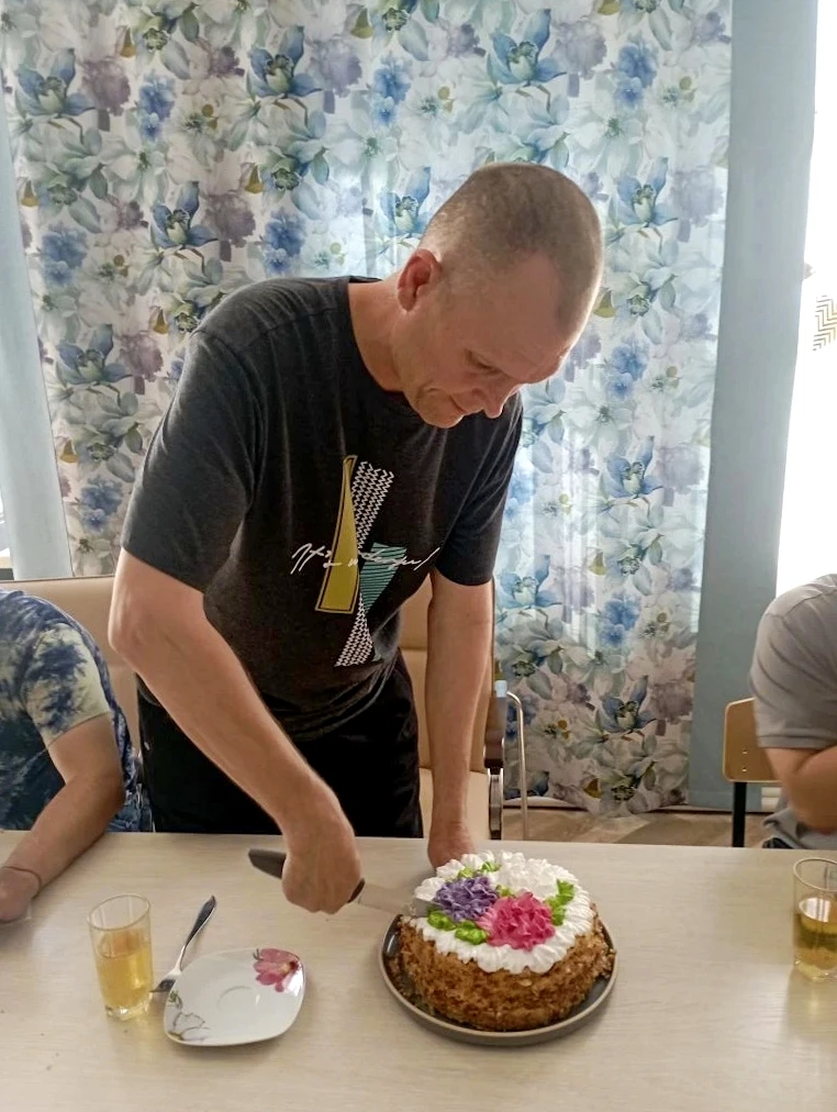 🎉Наш подопечный, Сергей Гузеев, отпраздновал свой юбилей! 🎉

В Досуговом центре Мамонтовского ДС