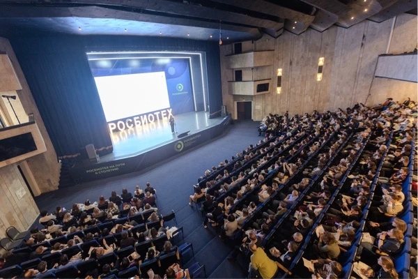 🎓Дорогие первокурсники, с радостью приглашаем вас на торжественное мероприятие, посвящ...