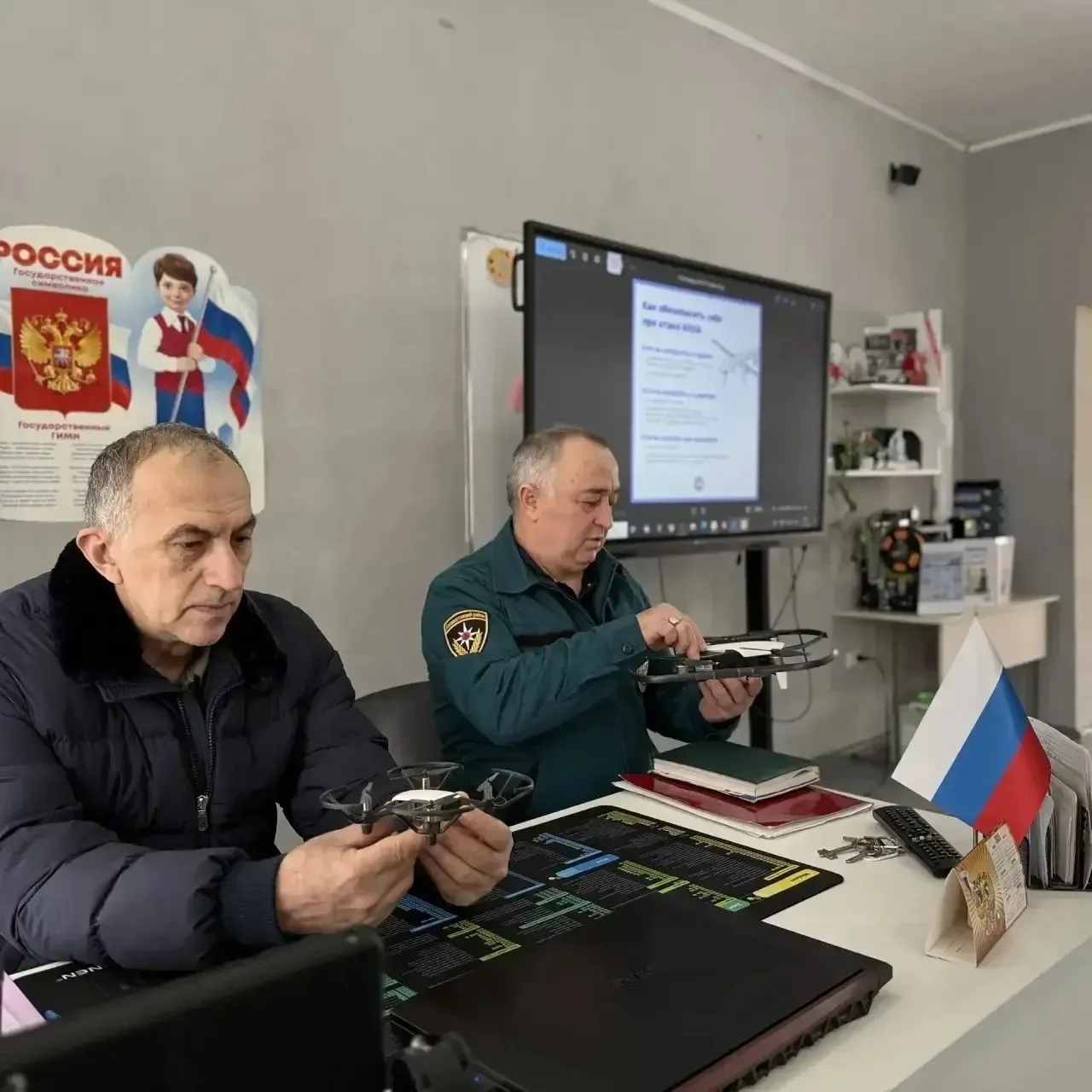 В МКОУ "Курушская СОШ №2 им.Я.С.Аскандарова" были проведены инструктажи и тренировочные занятия  по 