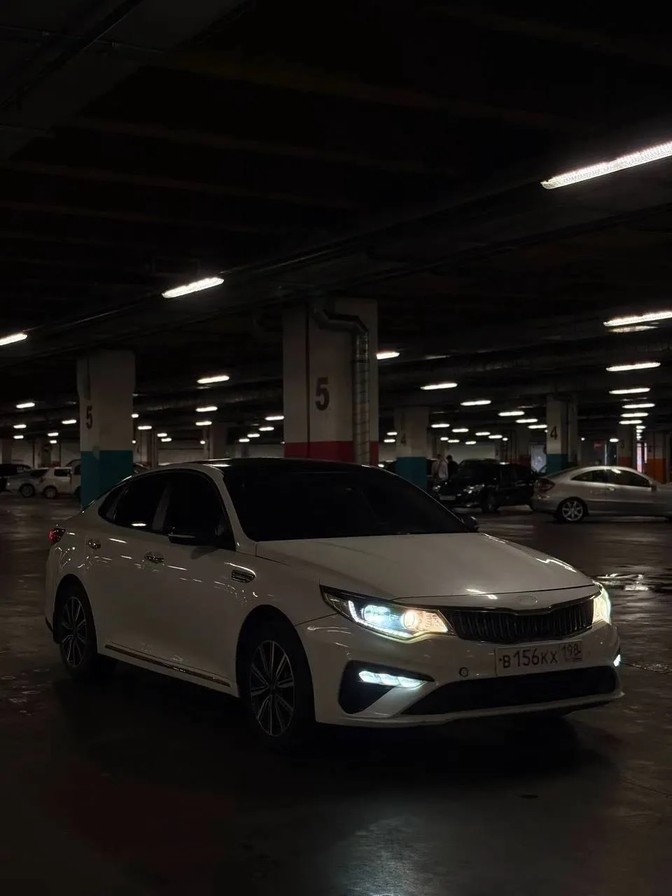 Kia Optima IV
2.4 (188л.с.) АКПП 2018 год

- Автомобиль на полном и уверенном ходу каждый день!
- Ку