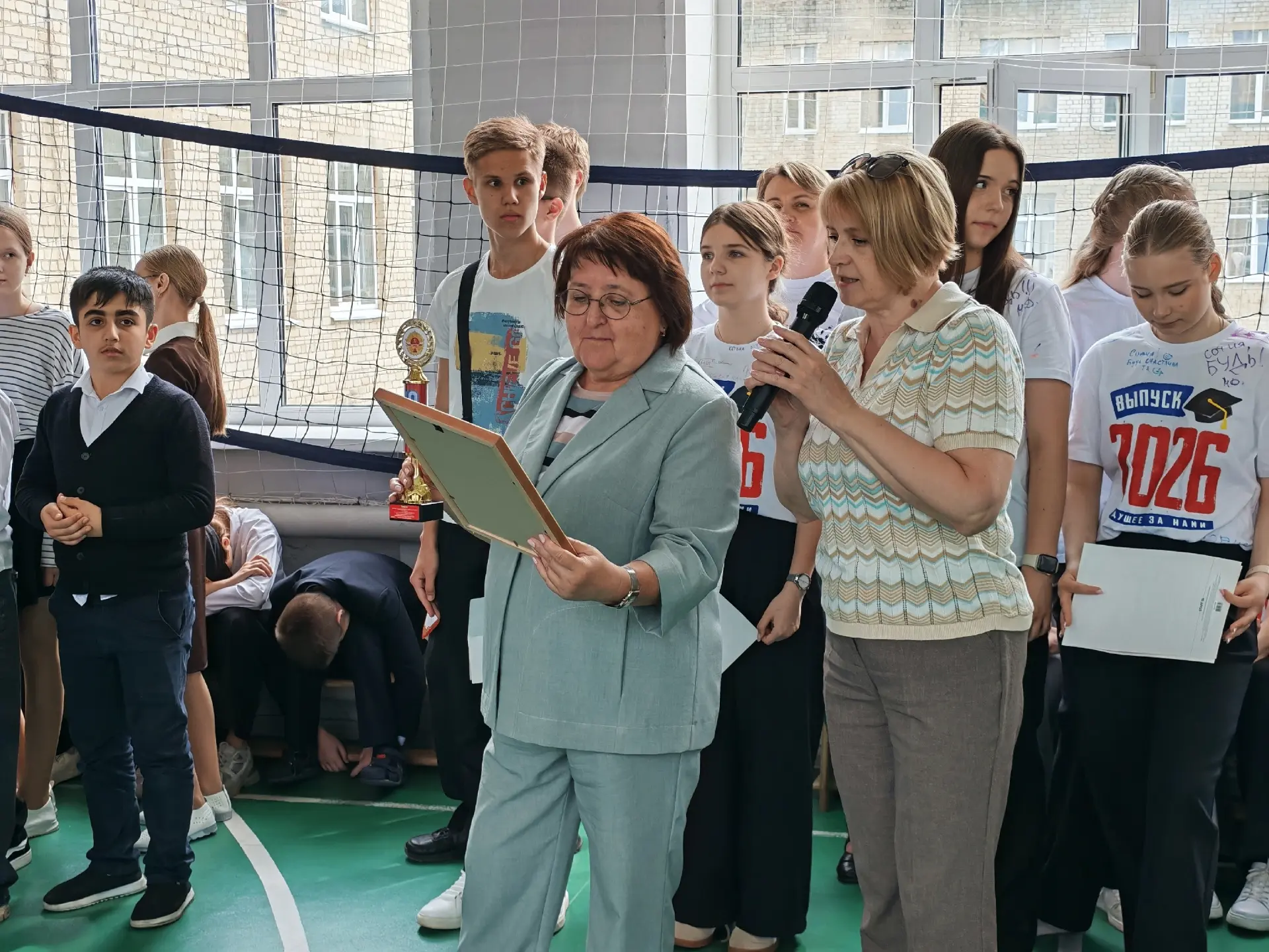 🌟 Торжественная линейка и награждение кубком ГТО 🌟Сегодня в нашей школе прошла торжес...