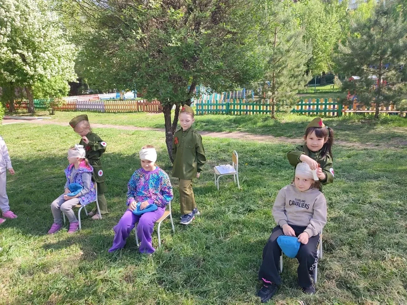 🎖️ С Днём Победы! 🎖️

По доброй традиции к 9 мая в нашем саду для ребят старшего дошкольного возра