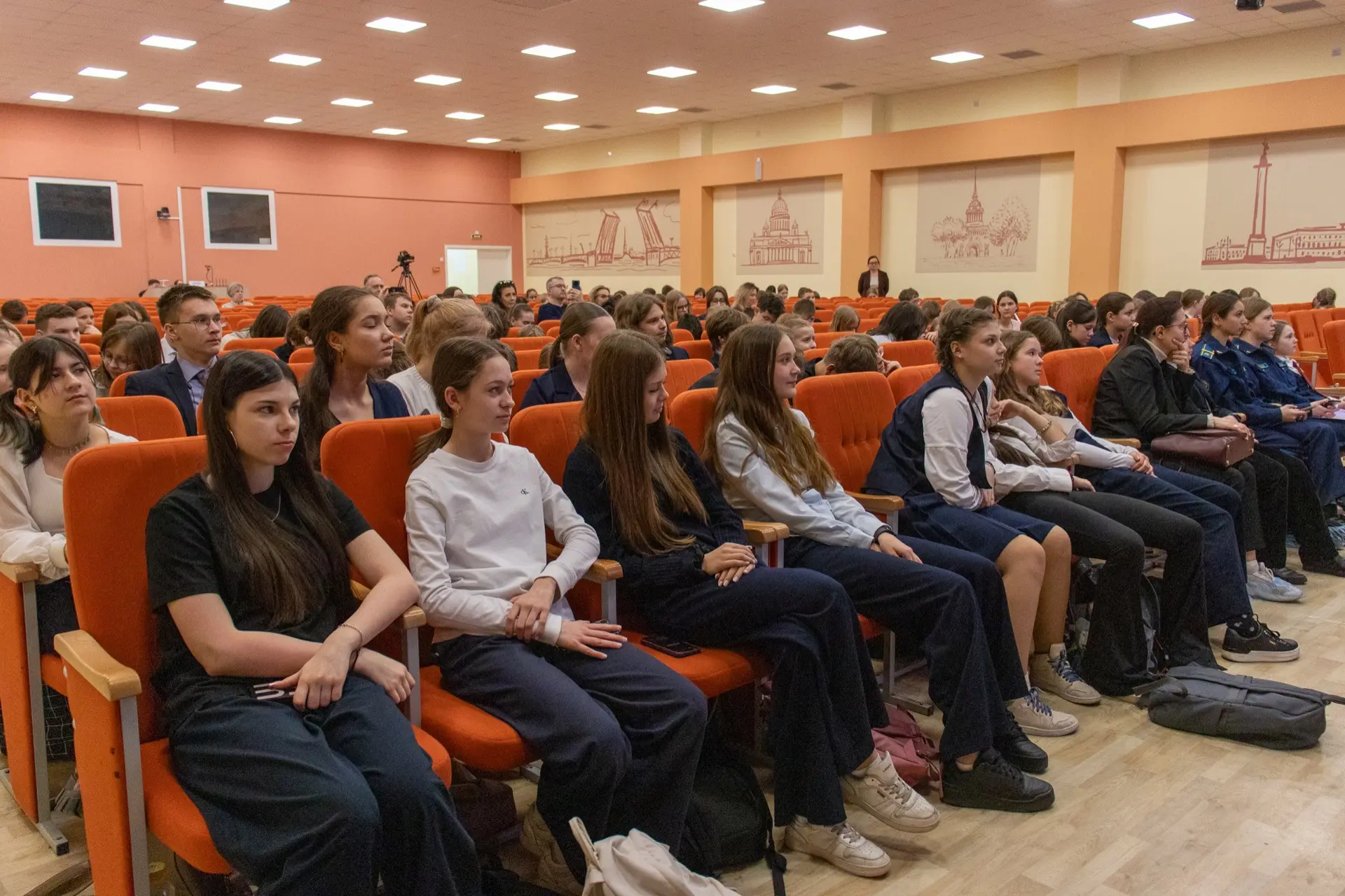 Первый Медиафестиваль школы на Глеба Успенского завершился торжественной церемонией награждения.  В 