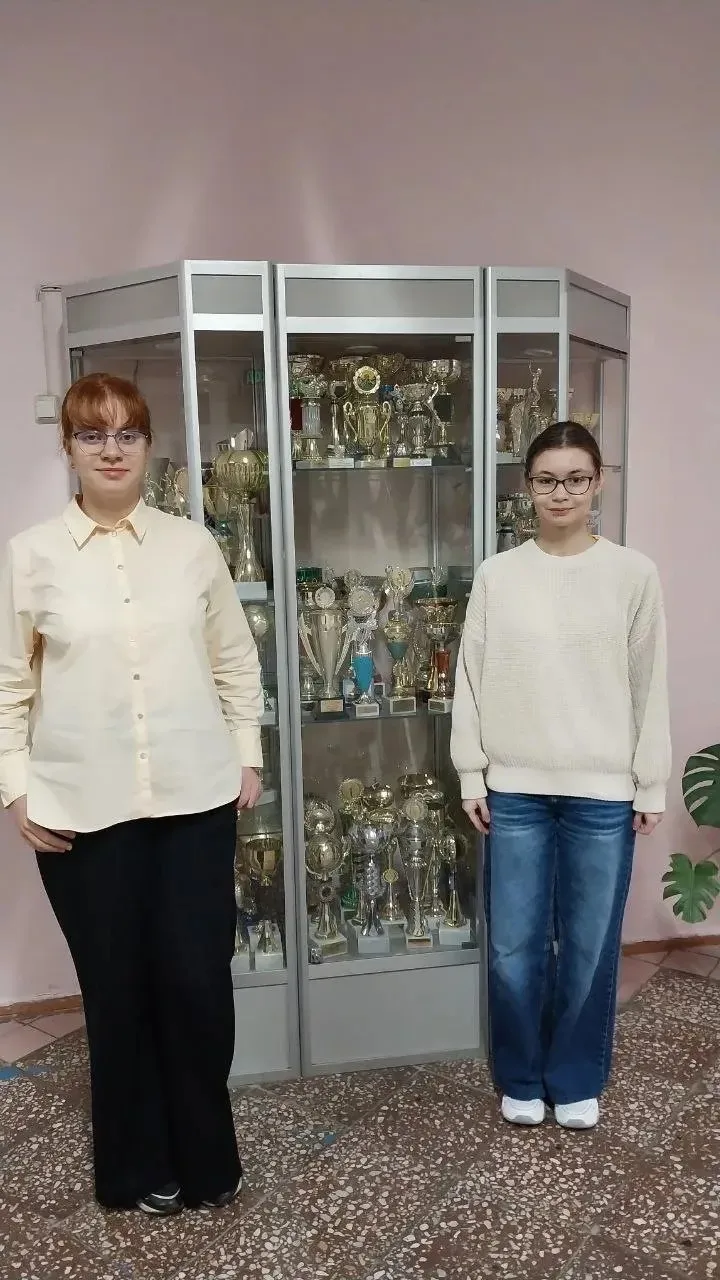 Поздравляем с победой на региональном этапе ВсОШ!!!  Ведерникова Екатерина, ученица 9б класса стала 