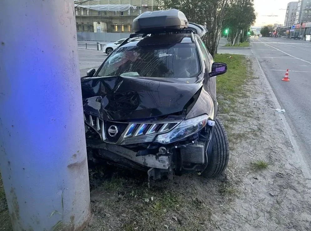 🚔Пьяный водитель в Мурманске врезался в фонарь на проспекте Ленина

В ночь на 26 июля, в 00:28, на 