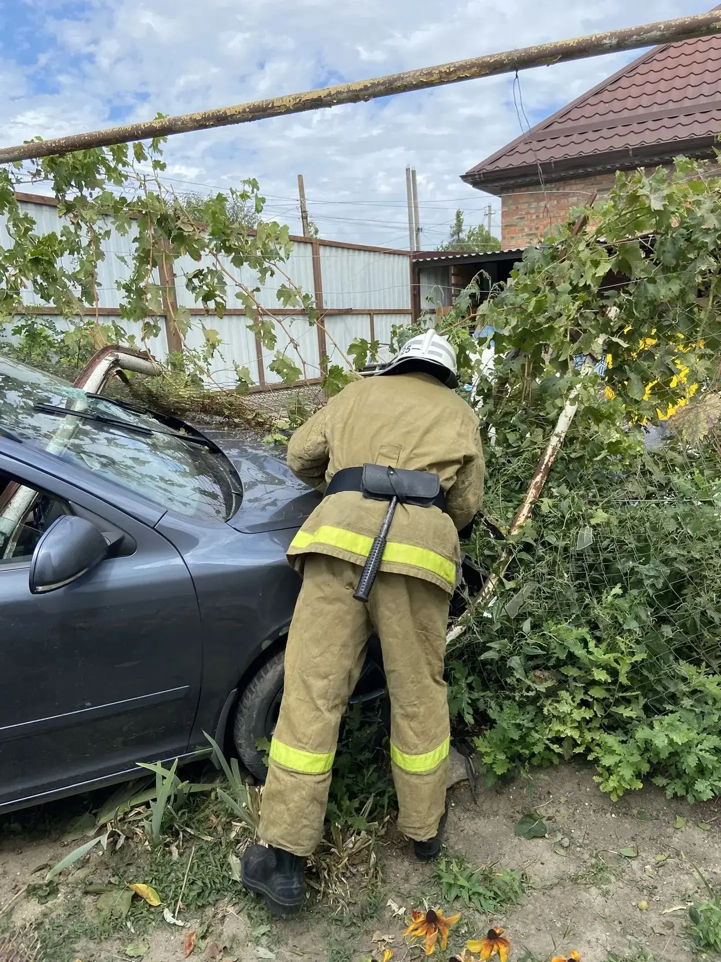 🚨В Петровской ликвидировали последствия дорожной аварии