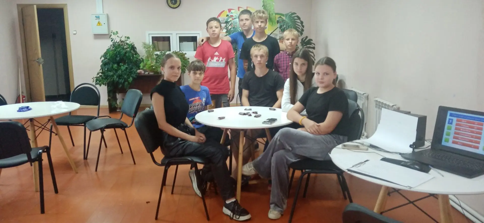 ✅ Интеллектуальная игра "Сто к одному".
✅ В Космачевском СДК прошла игра для детей " Сто к  одному"
