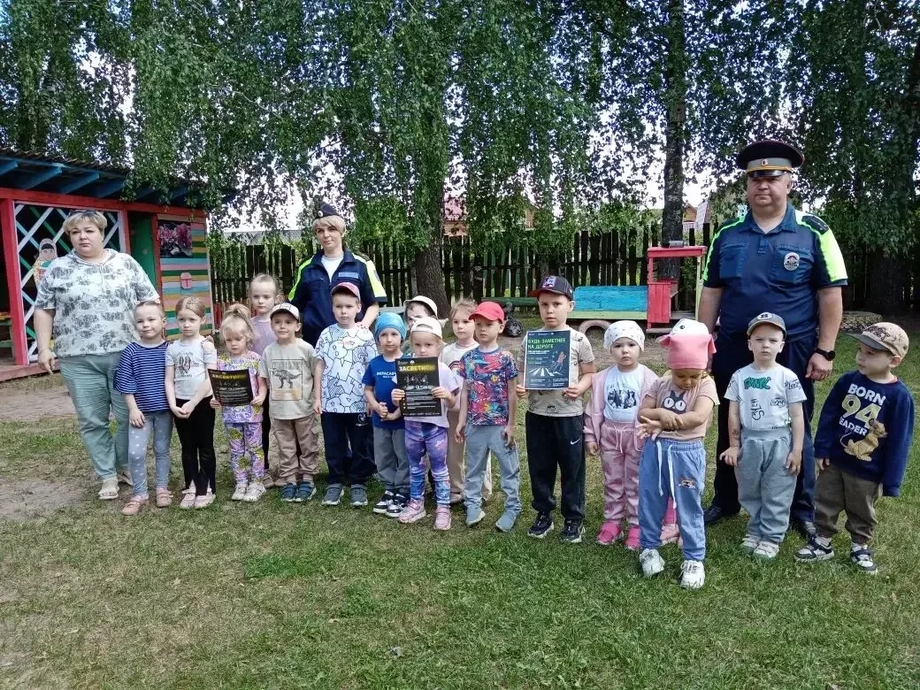 🚔☝️🚔На этой неделе в нашем дошкольном отделении состоялась встреча воспитанников  с с...