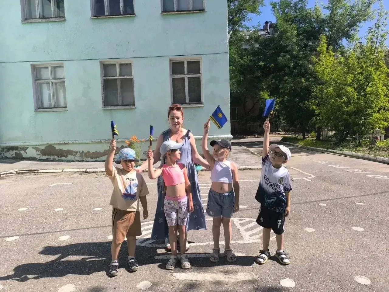 🎉 Любимый город, с праздником! 🎉
Сегодня наши малыши с огромным удовольствием и гордостью отметили