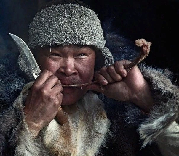 ЯКуты говорят: «Нож — моя третья рука». Какие приметы связаны с ножами? Интересная инфо...