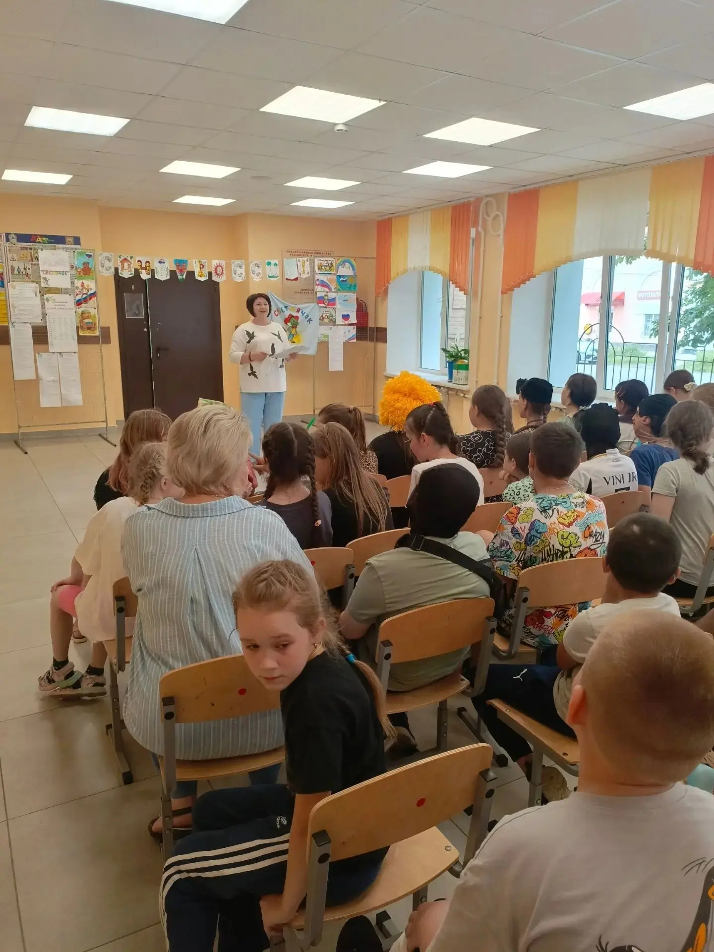 📣Внимание, внимание!
 Говорит и показывает цирк! 
Только сегодня и только для вас —
 самое грандиоз