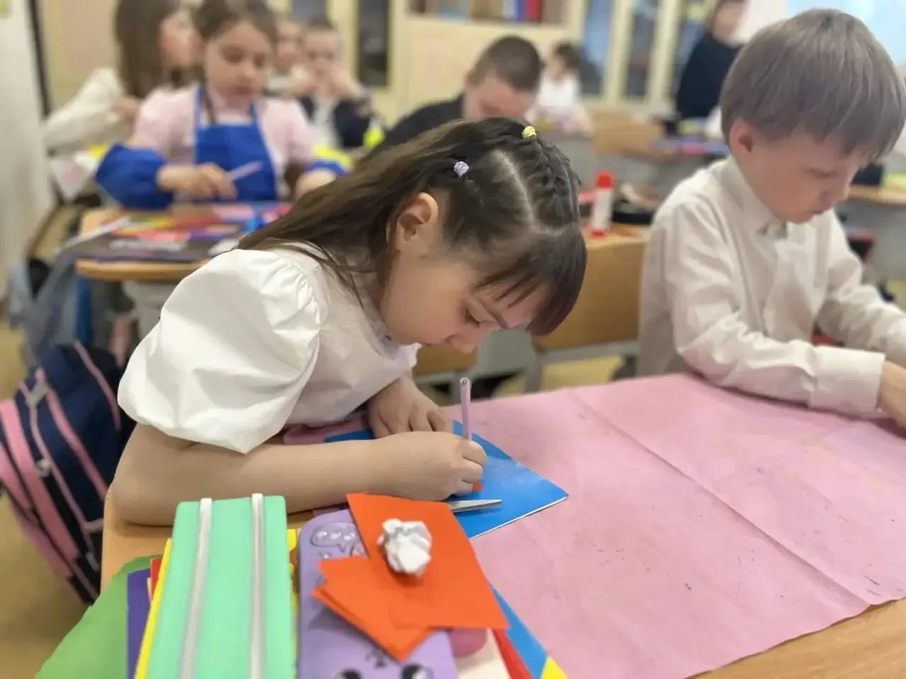 #ПОЗДРАВЛЯЕМ  🕊Приближается 9 Мая — день, который наполняет сердца гордостью и благодарностью. В пре