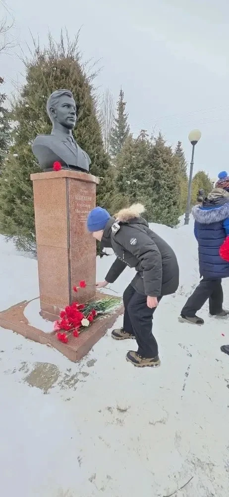 🇷🇺 26 лет назад бессмертный подвиг на высоте 776 совершили бойцы 6-й роты.  Сегодня, в День памяти, 