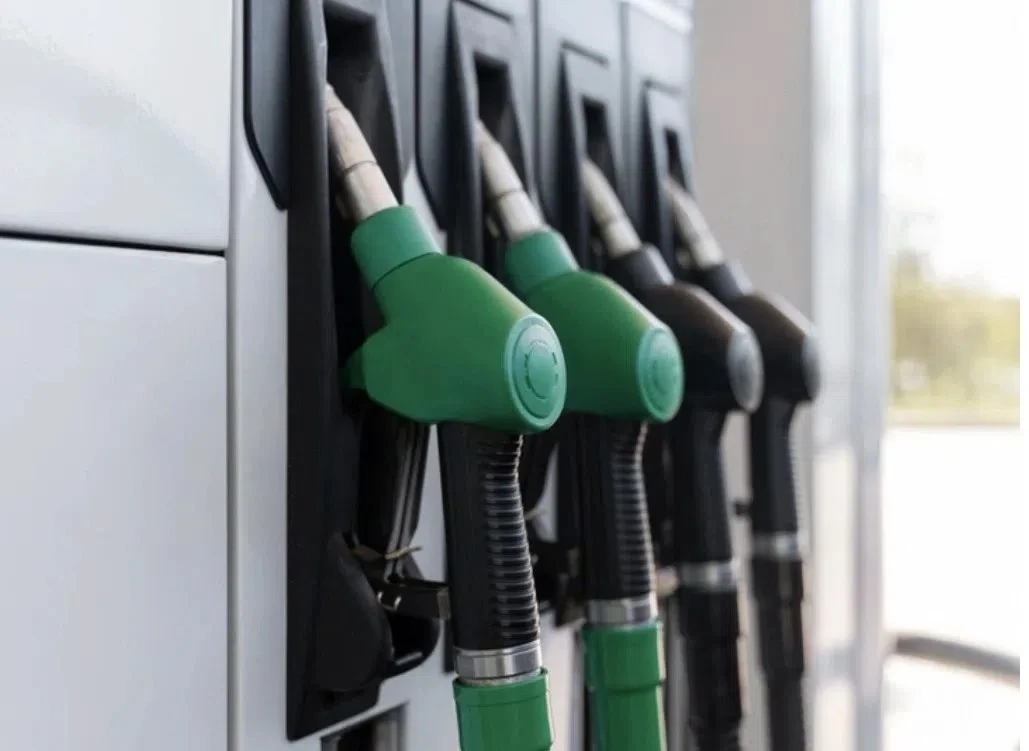 В Бронницах на АЗС "Татнефть" ввели ограничения на продажу топлива, пишет BRON-AUTO-CLUB

Теперь для